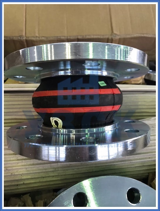 компенсатор резиновый фланцевый в Уссурийске