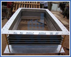 прямоугольные линзовые компенсаторы в Уссурийске