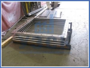 прямоугольные линзовые компенсаторы в Уссурийске